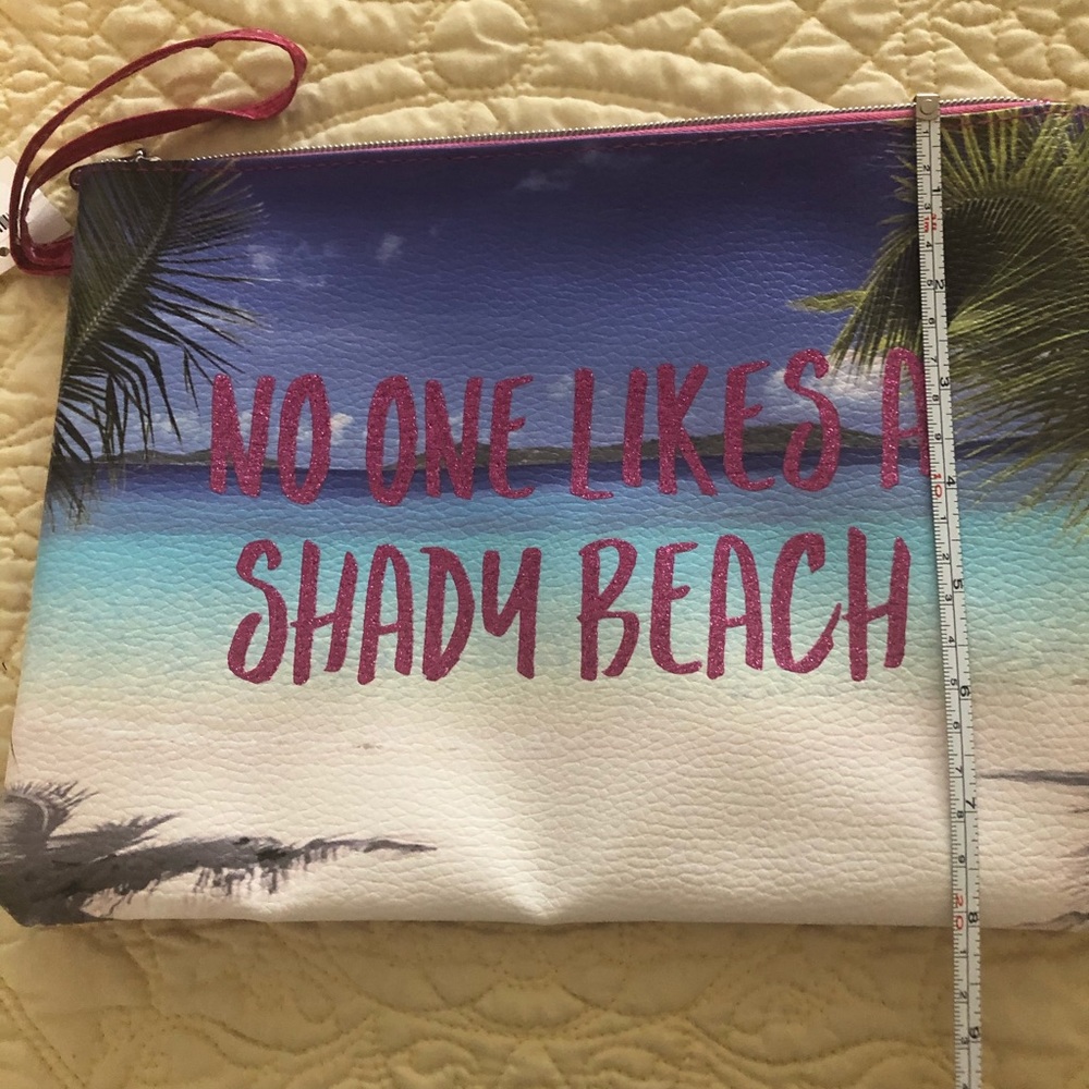 Charming Charlie makeup swimsuit clutch bag NWT - Picture 4 of 4